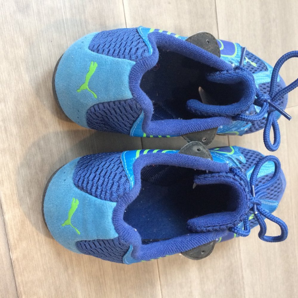 Puma Shoes - Picture 4 of 6